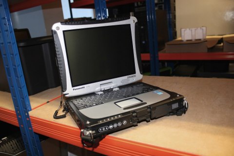 PANASONIC TOUGHBOOK CF-19 MK4 I5 8GB 500HDD COM