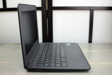 LAPTOP CHROMEBOOK HP 11 G6 CHROME 4GB 32SSD KAMERA