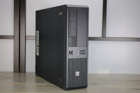 KOMPUTER HP RP5700 PENTIUM 4GB 80HDD LPT COM RS232