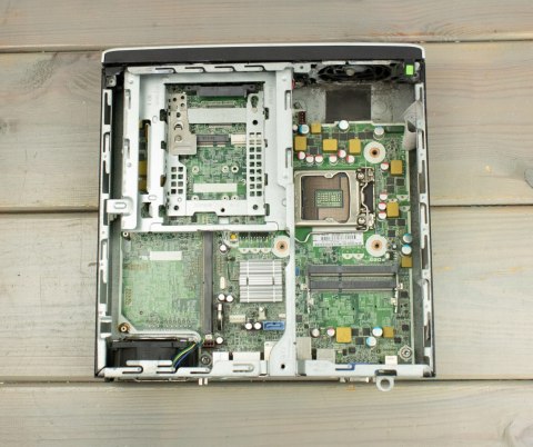 HP COMPAQ 8300 USDT OBUDOWA + PŁYTA GŁÓWNA