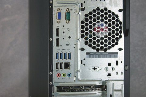 KOMPUTER LENOVO P310 I7 6GEN 32GB 240+1TB M4000