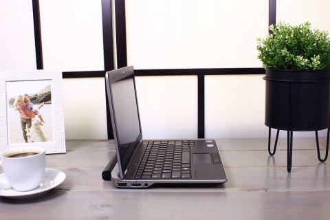 Dell Latitude E6220 Intel Core i5 8GB 240GB SSD Windows 10 Pro 12"