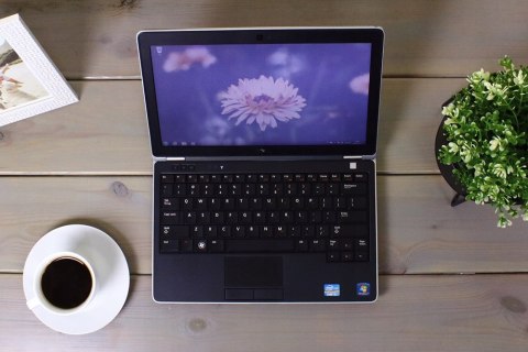 Dell Latitude E6220 Intel Core i5 8GB 240GB SSD Windows 10 Pro 12"