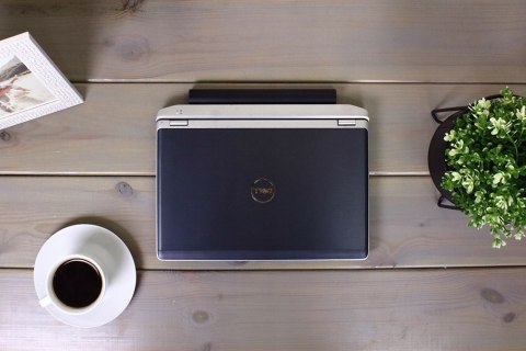 Dell Latitude E6220 Intel Core i5 8GB 240GB SSD Windows 10 Pro 12"