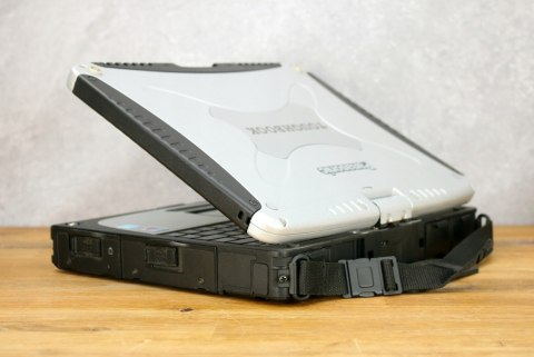 WZMACNIANY LAPTOP PANASONIC CF-18 PENTIUM 2GB COM