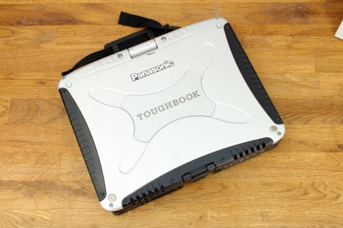 WZMACNIANY LAPTOP PANASONIC CF-18 PENTIUM 2GB COM