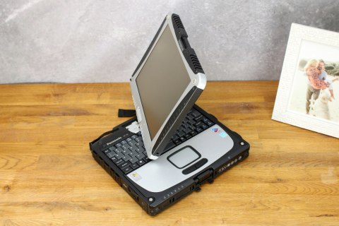 WZMACNIANY LAPTOP PANASONIC CF-18 PENTIUM 2GB COM