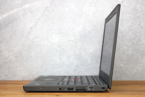 Lenovo ThinkPad X270 Intel Core i5 8GB 240GB SSD Windows 10 Pro 12"