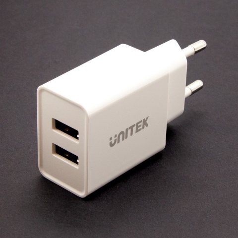 Unitek Ładowarka P1113A 2x USB-A 12W kompaktowa biała