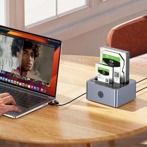 Unitek Stacja klonująca dysków 2x SATA USB-C 10Gbps szybka kieszeń SSD HDD