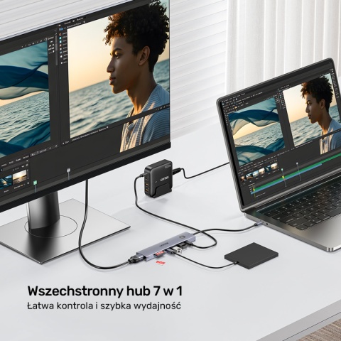 Hub USB C Unitek uHUB S7 Pro 7w1 4K 60Hz HDMI PD 100W przycisk On Off lekki