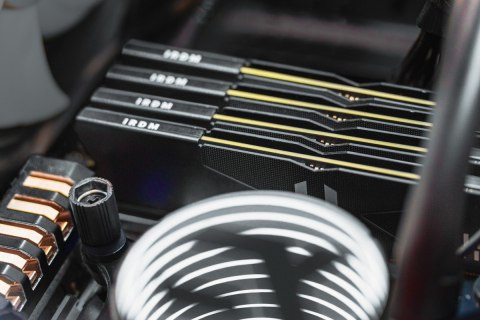 GOODRAM Pamięć DDR5 IRDM 16GB(1*16GB)/6400 CL32 czarna