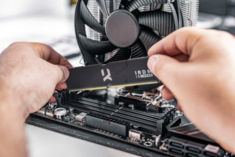 GOODRAM Pamięć DDR5 IRDM 16GB(1*16GB)/6400 CL32 czarna