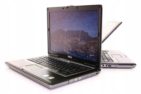 LAPTOP DELL D620 C2D 4GB 240SSD DVD RS232 WIFI USB