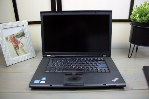 LAPTOP LENOVO THINKPAD T520 I5 8GB 240SSD HD+ W10